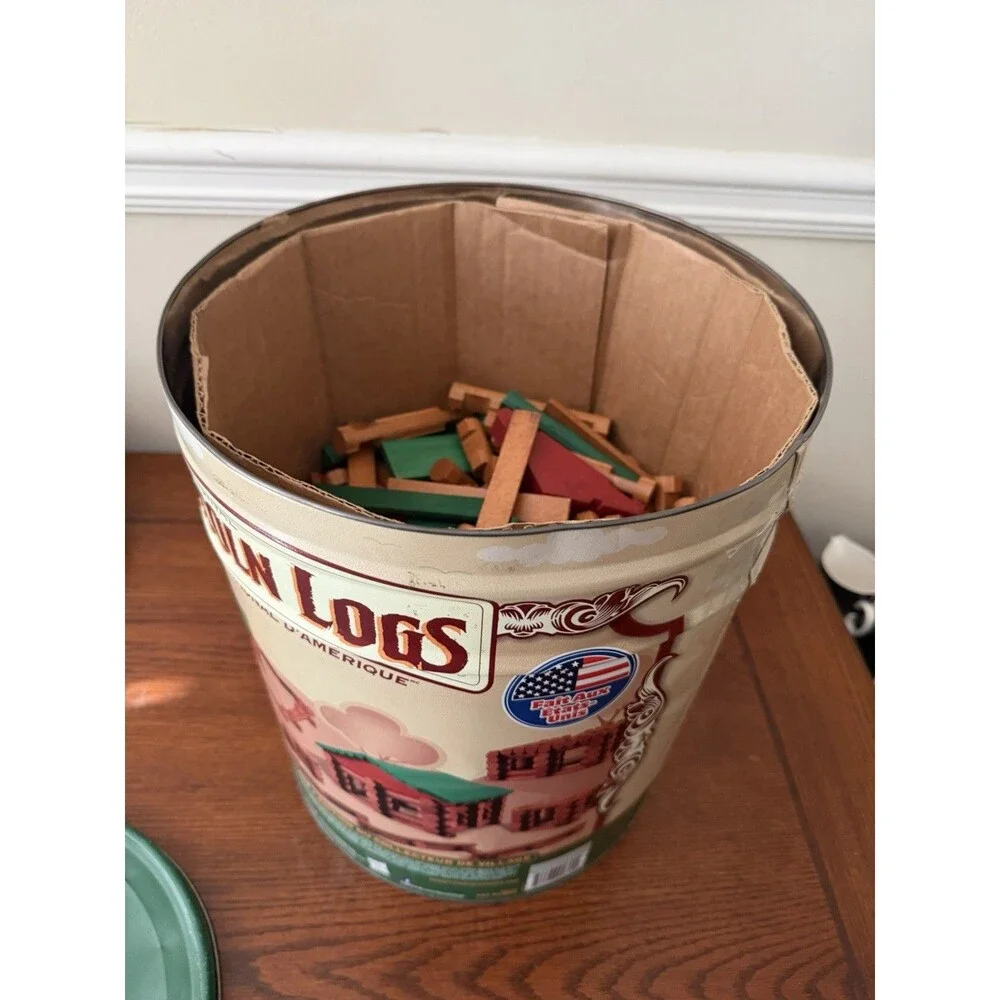 Original Lincoln Logs Wooden Play Set - 327 Pieces - Complete